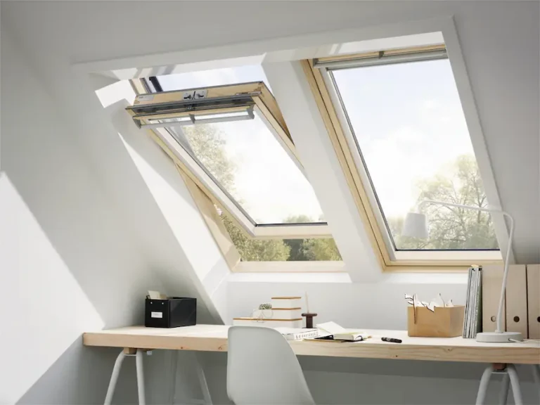 VELUX - Finestra in legno naturale